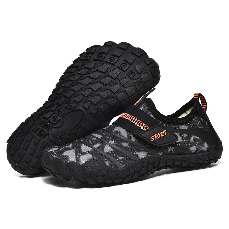 Baskets Aquatiques Pieds Nus Antiderapantes pour enfants noir2